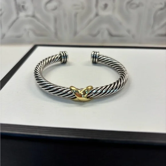Sophisticated Silver and Gold Cable Cuff Bracelet - Picture 5 of 5